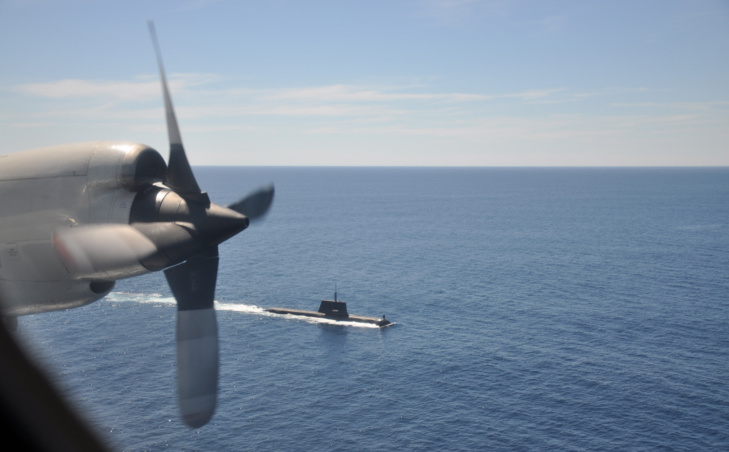 Record pour l’armement français, les coulisses du "contrat du siècle" Record pour l’armement français, les coulisses du "contrat du siècle"