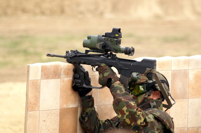 Des soldats augmentés pour les armées françaises