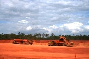 Mine de Bauxite australienne (crédit : Wikimedia.org)