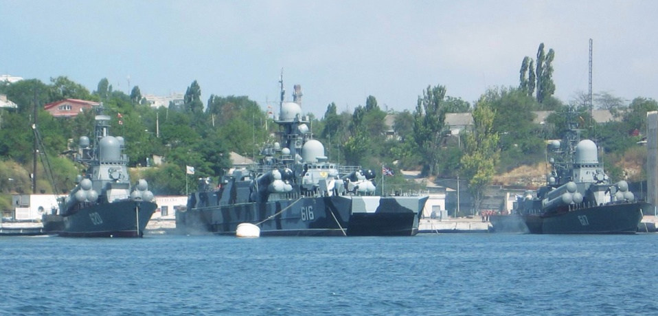Corvettes lance-missiles dans le port de Sebastopol. La Flotte de la Mer Noire conserve une importance capitale pour Moscou.  (Licence Creative Commons.org)