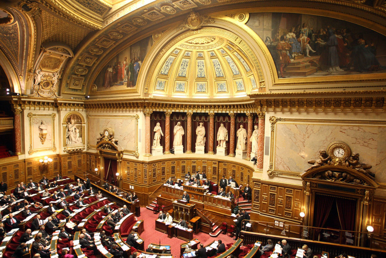 Intelligence économique : le Sénat passe la 3ème, l’Assemblée Nationale rétrograde.