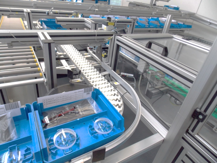 Optic 2000 : Reportage dans les coulisses de la fabrication des lunettes Optic 2000 : Reportage dans les coulisses de la fabrication des lunettes