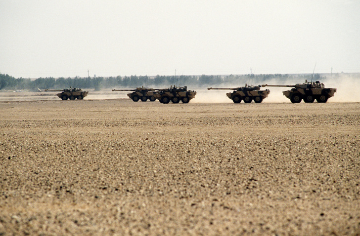 Les AMX-10RC, comme les VAB et les ERC-90, figurent sur la liste des véhicules qui doivent être remplacés par ceux du programme Scorpion Les AMX-10RC, comme les VAB et les ERC-90, figurent sur la liste des véhicules qui doivent être remplacés par ceux du programme Scorpion