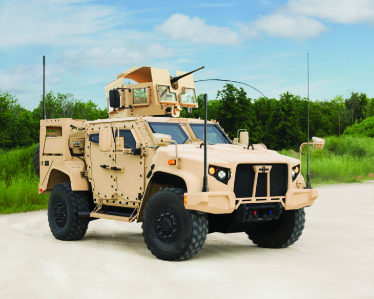 Oshkosh Light Combat Tactical All-Terrain Vehicle (L-ATV), vainqueur de l'appel d'offres JLTV (CC Licence)