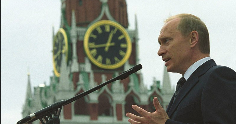 Le drone sous-marin nucléaire russe « Poséidon » est décrit par Moscou comme un système « sans équivalent ». Cet article explore ce que l’on sait réellement de ses caractéristiques, de son usage potentiel et de son rôle dans la stratégie de Défense russe. Wikipedia