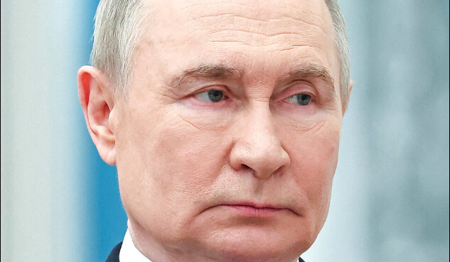 Lors d’un déplacement à Kiev en pleine offensive russe, le ministre britannique de la Défense a évoqué l’idée d’appréhender Vladimir Poutine pour crimes de guerre. Wikipedia