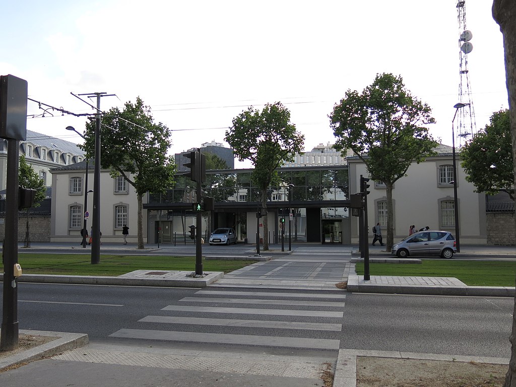 L'actuel siège de la DGSE à Paris Wikipedia