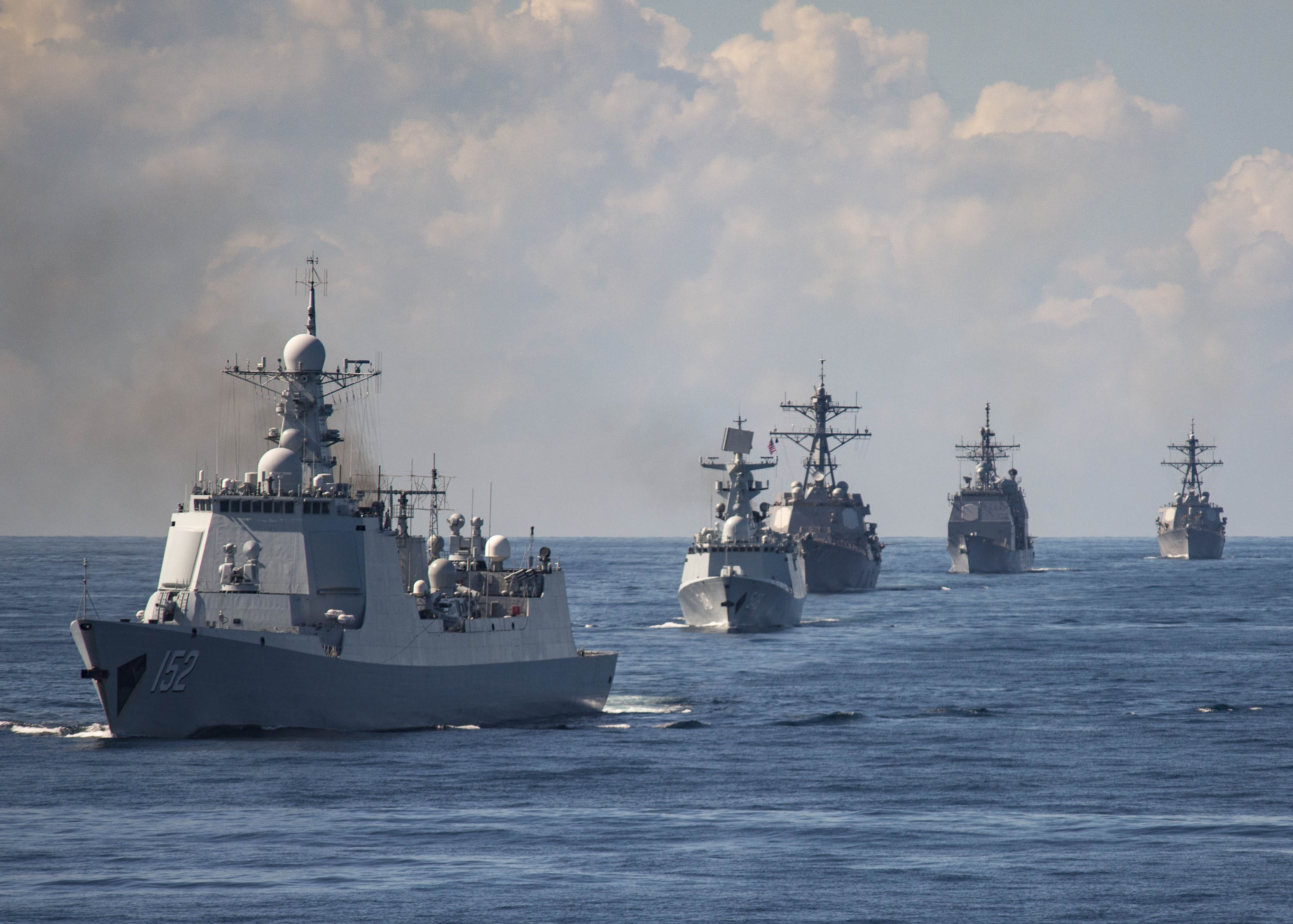 The Chinese Luyang II-class guided missile destroyer Jinan (DDG 152) Credit: US Navy
