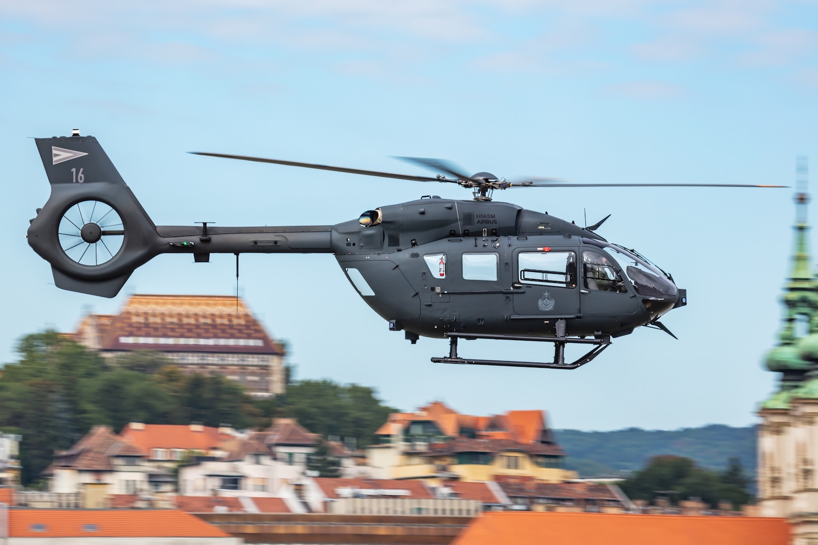 Airbus reçoit une commande stratégique de H145 de la part de StarFlight