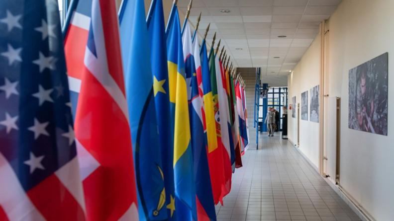 Défense européenne : France et Allemagne assurent à elles deux presque la moitié de l’effort militaire de l’UE