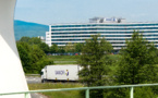 Guerre informationnelle : d’abord cible, Sanofi est à son tour accusé d'espionner ses employés