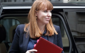 Méga-ambassade à Londres : Angela Rayner exige des explications de Pékin