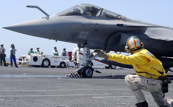 Le Rafale vient officiellement d'être commandé par l'Inde. Wikipedia
