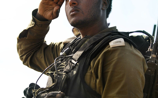 Un soldat de l'armée d'Israël. Equipé par la France ? Wikipedia