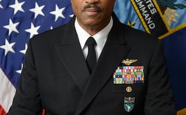 Venezuela : après les frappes américaines, la démission de l’amiral Alvin Holsey