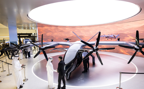 La Chine présente le Wing Loong-X au Dubai Airshow, un drone conçu pour traquer les sous-marins