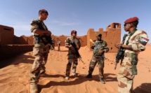 Invalides : un hommage rendu au soldat mort au Mali